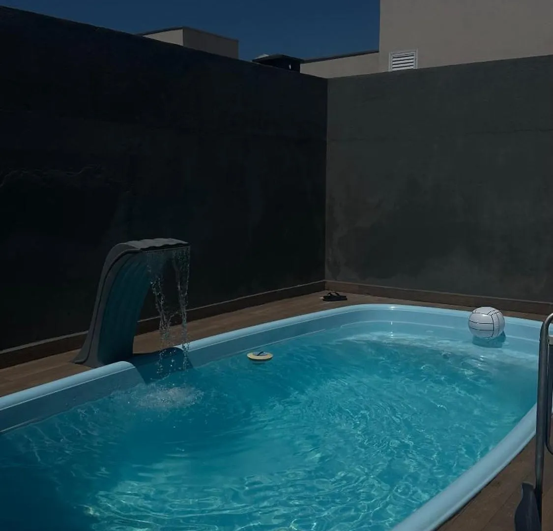 Vakantiehuis Casa Com Piscina - Min 7 Diarias Villa Navegantes Brazilië
